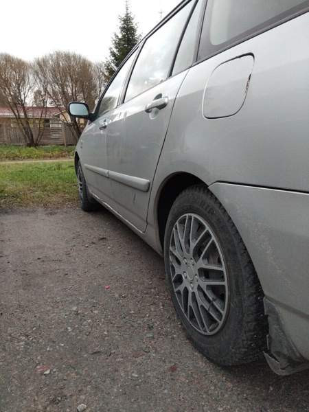 Toyota Corolla Kajaani - valokuva 3