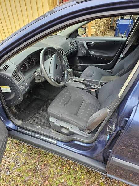 Volvo V70 Tuusula - photo 3