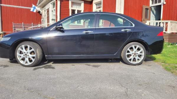 Honda Accord Karijoki - valokuva 5