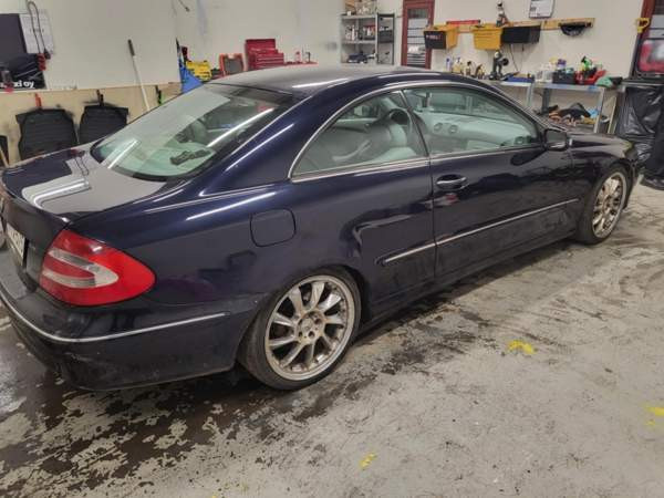 Mercedes-Benz CLK Oulu - valokuva 1