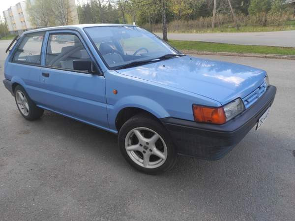Nissan Sunny Kouvola - valokuva 3