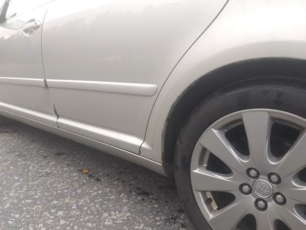 Toyota Avensis Muurame - valokuva 5