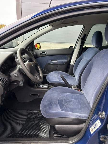 Peugeot 206 Turtkul - valokuva 2