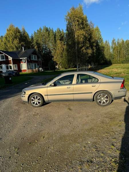 Volvo S60 Kuortane - изображение 3