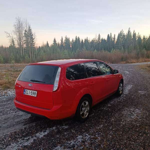 Ford Focus Pyhäjärvi - valokuva 5