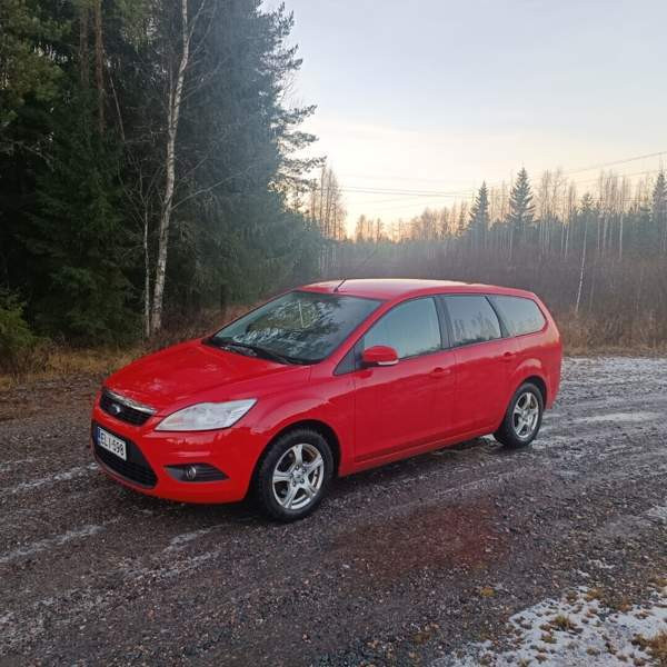Ford Focus Pyhäjärvi - valokuva 1