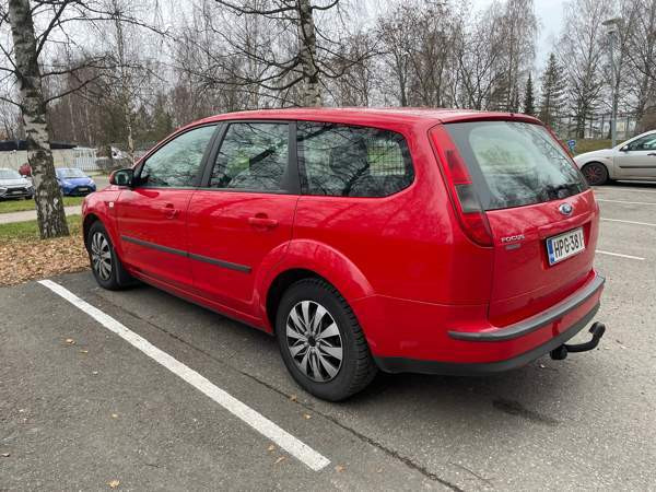 Ford Focus Glebychevo - valokuva 3