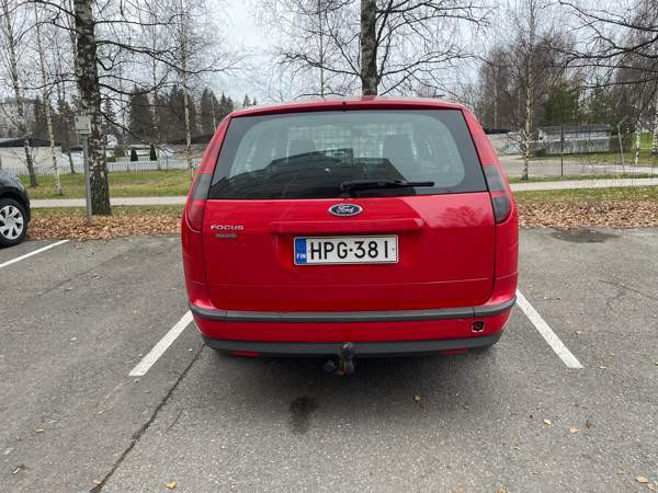 Ford Focus Glebychevo - valokuva 4