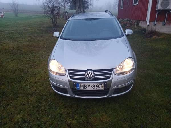 Volkswagen Golf Soini - valokuva 4
