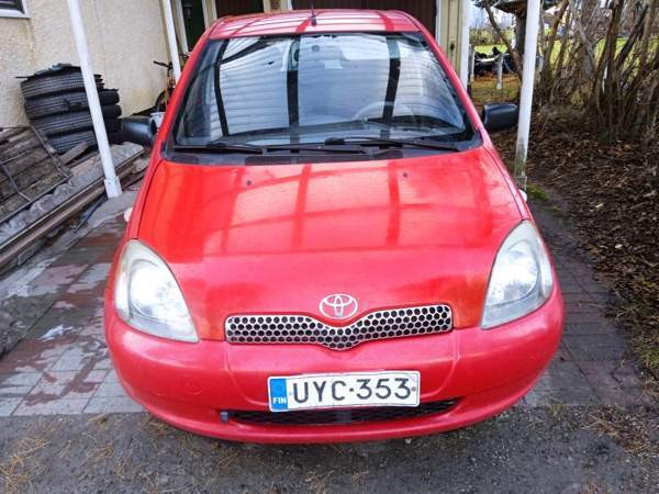 Toyota Yaris Pieksämäki - valokuva 2