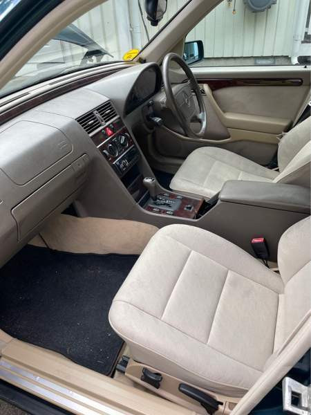 Mercedes-Benz C Ugleural'skiy - valokuva 6