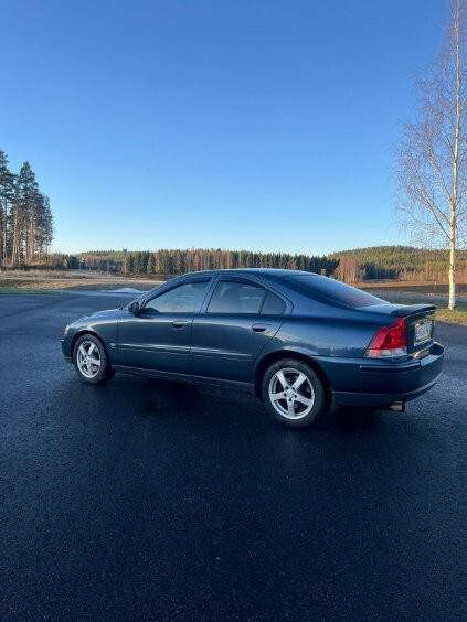 Volvo S60 Saarijärvi - valokuva 3