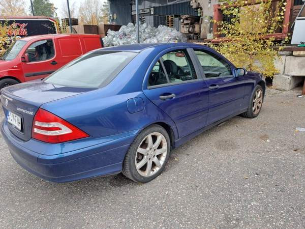 Mercedes-Benz C Глебычево - изображение 5