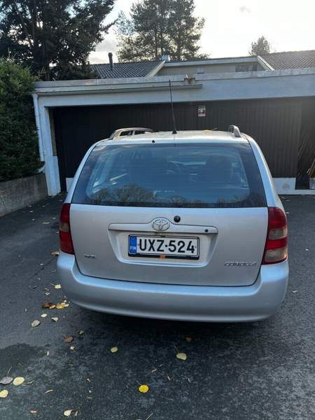 Toyota Corolla Тампере - изображение 4