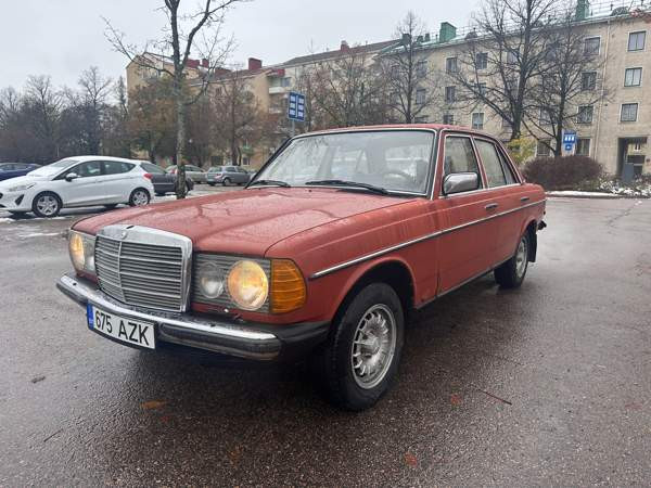 Mercedes-Benz 240 Chukotskiy Avtonomnyy Okrug - valokuva 2