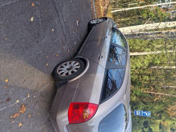 Nissan Primera Kouvola - valokuva 3