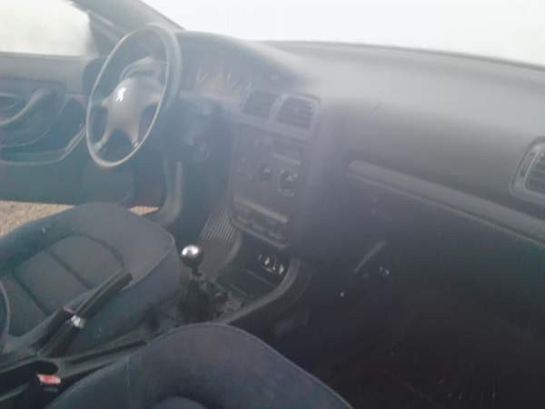 Peugeot 406 Ловийса - изображение 6