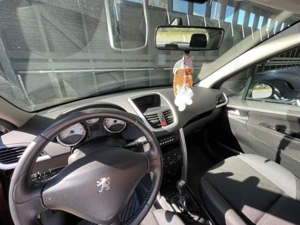 Peugeot 207 Тампере - изображение 7