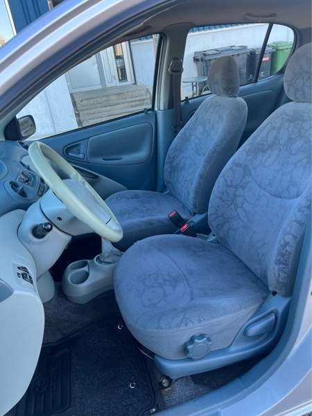 Toyota Yaris Райсио - изображение 6