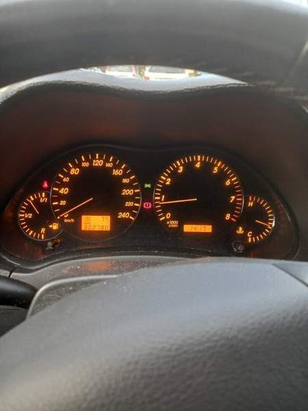 Toyota Avensis Glebychevo - valokuva 8