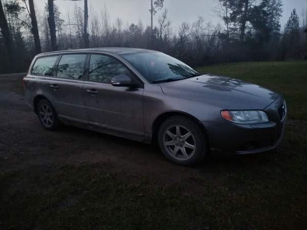 Volvo V70 Hamina - photo 1