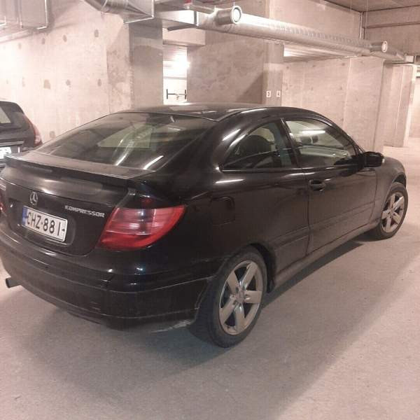 Mercedes-Benz C Espoo - valokuva 1