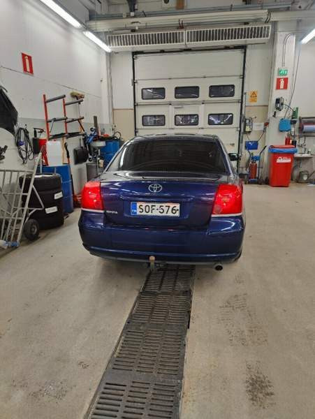 Toyota Avensis Kempele - valokuva 5