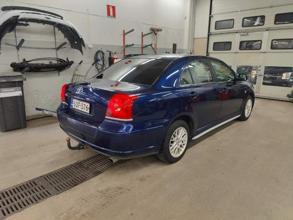 Toyota Avensis Kempele - valokuva 3