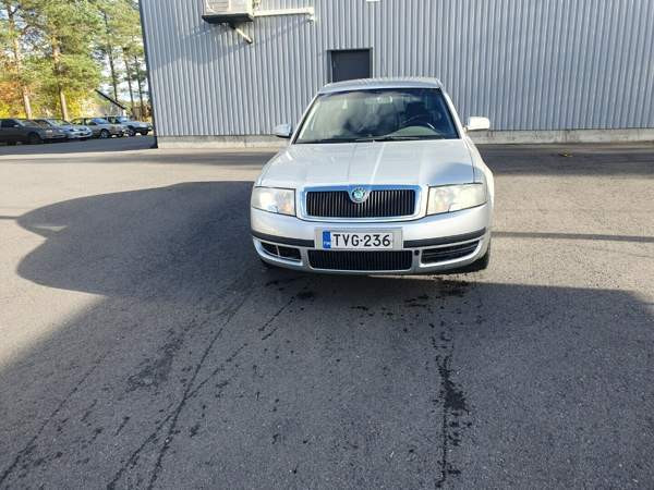 Skoda Superb Хаукипудас - изображение 5