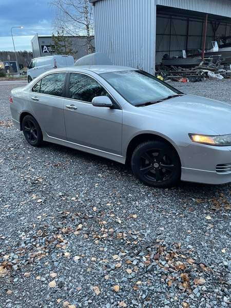 Honda Accord Porvoo - valokuva 4