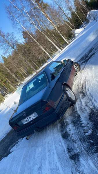 Mercedes-Benz CE Kuhmoinen - valokuva 1