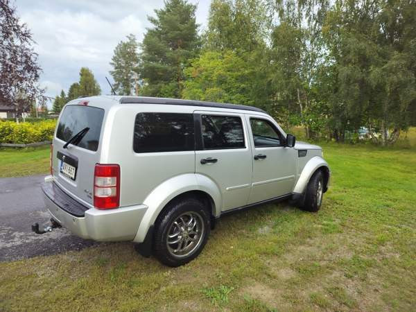 Dodge Nitro Tyrnävä – foto 4