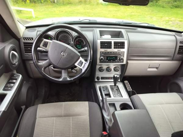 Dodge Nitro Tyrnävä – foto 7