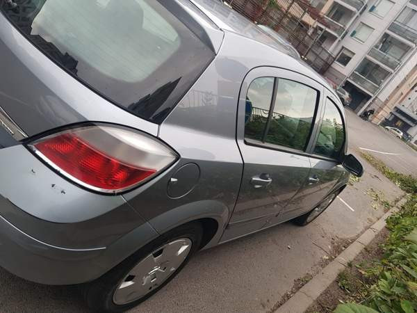 Opel Astra Jyväskylä - valokuva 5