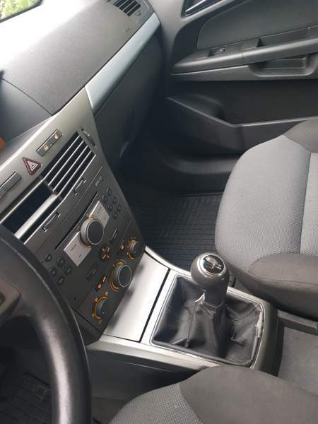 Opel Astra Jyväskylä - valokuva 8