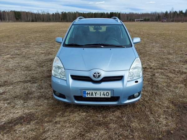 Toyota Corolla Verso Lapinlahti - photo 1