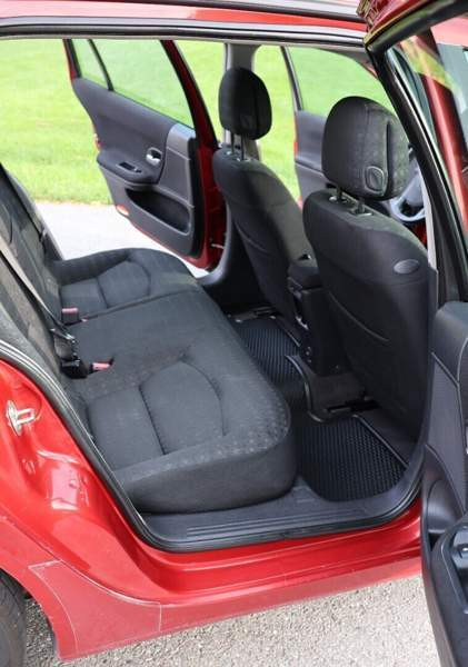 Renault Laguna Ulvila - valokuva 8