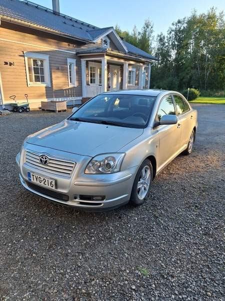 Toyota Avensis Коккола - изображение 1