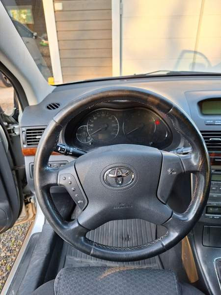 Toyota Avensis Коккола - изображение 6