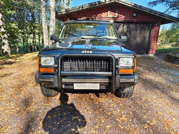 Jeep Cherokee Helsinki - изображение 3