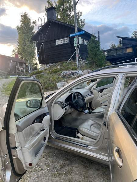 Mercedes-Benz E Kuopio - valokuva 7