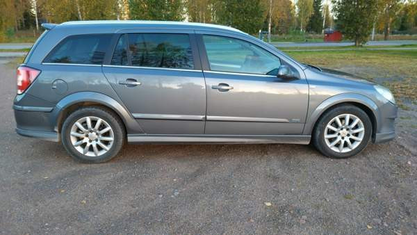 Opel Astra Tampere - valokuva 6