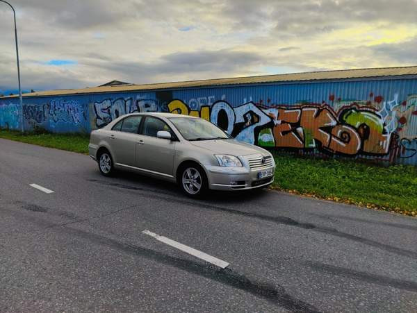 Toyota Avensis Kempele – foto 2
