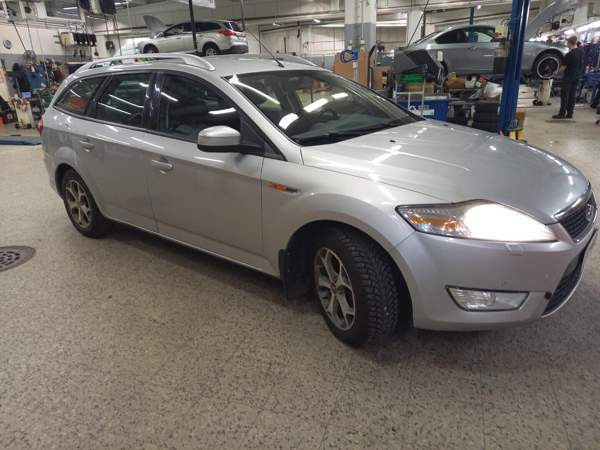 Ford Mondeo Vantaa - valokuva 2