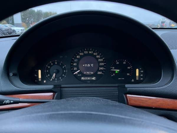 Mercedes-Benz E Seinäjoki - valokuva 8