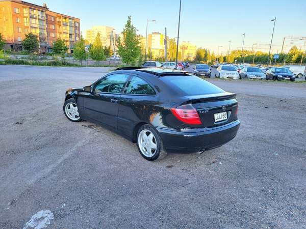 Mercedes-Benz C Maentsaelae - photo 4