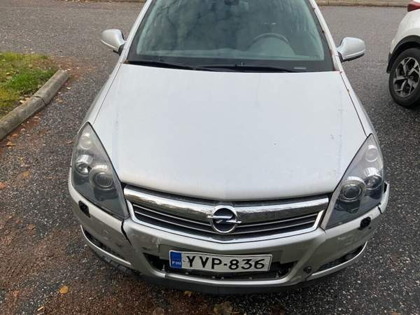 Opel Astra Helsinki - photo 1