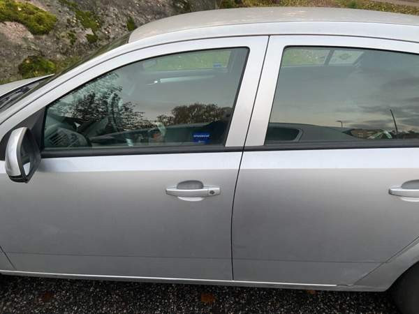Opel Astra Helsinki - photo 2