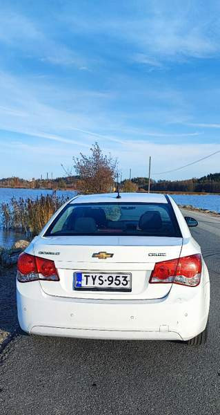 Chevrolet Cruze Sarov - valokuva 3