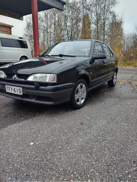 Renault 19 Kokkola - valokuva 1